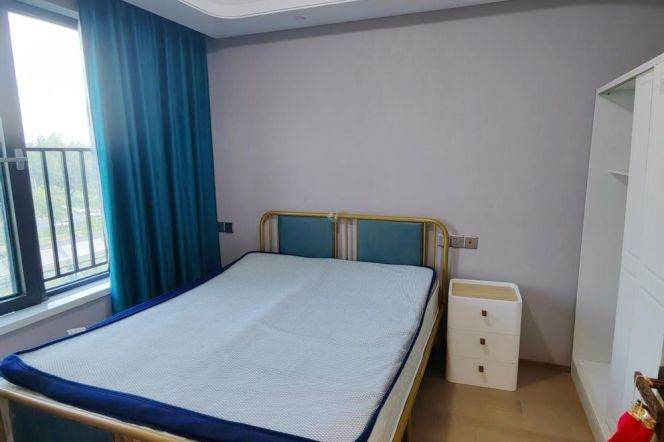 Modern 1 br near Vanke School PuDong, easy to L 11 YuQiao St.