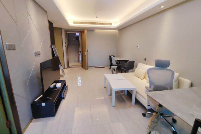 Modern 1 br near Vanke School PuDong, easy to L 11 YuQiao St.