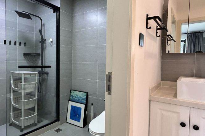 Modern 2Br 110Sqm + terrace @ Chang Ping rd L7, Simple & Beautiful 13.2K