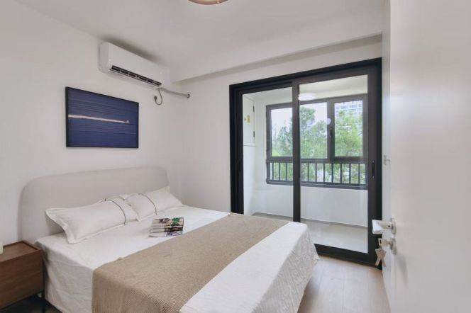 Caobao rd/cozy 1br 1lr/brand furniture/elevator/bright room,@L12/1