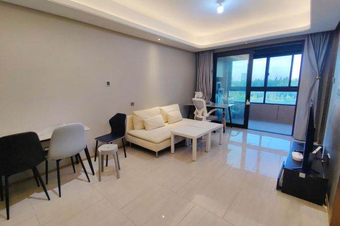 Modern 1 br near Vanke School PuDong, easy to L 11 YuQiao St.