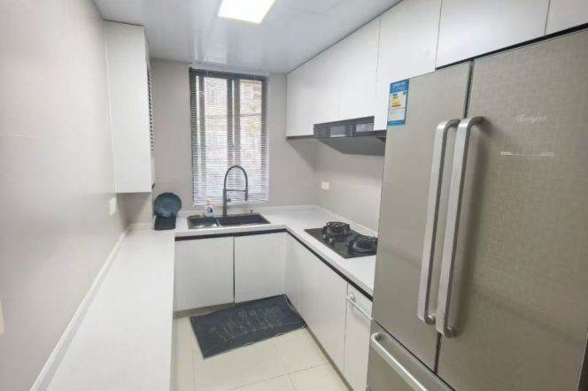 Shuicheng rd/spacious 1br 1lr/bright room/brand furniture,@L10