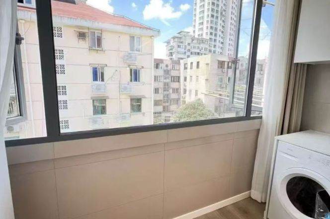 Jiaotong University 1BR apartment