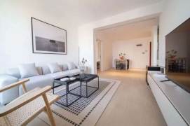 modern 2brs floor heating modern furniture in Gubei and line 10,15 