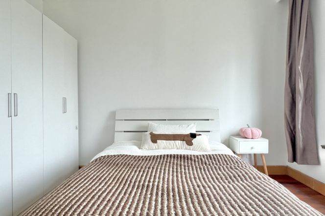 Cozy room near East Nanjing rd, good vibes close to TJU, advance booking accepted 