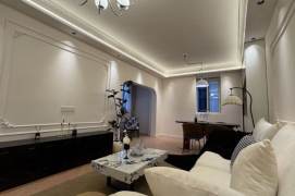 Elevator 2br Apt beside Huashan Green Space