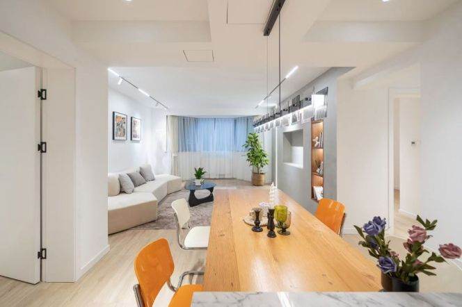 Spacious 3br/2bt Flat in Yanping Road