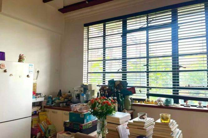 Changshu Rd Station Bright 1Br with Terrace Line1/7