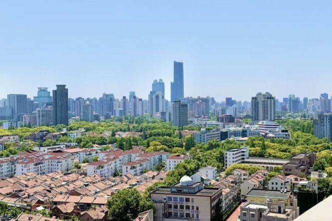 Great view 170sqm 3Br +Balcony @iapm& L1/10/12 