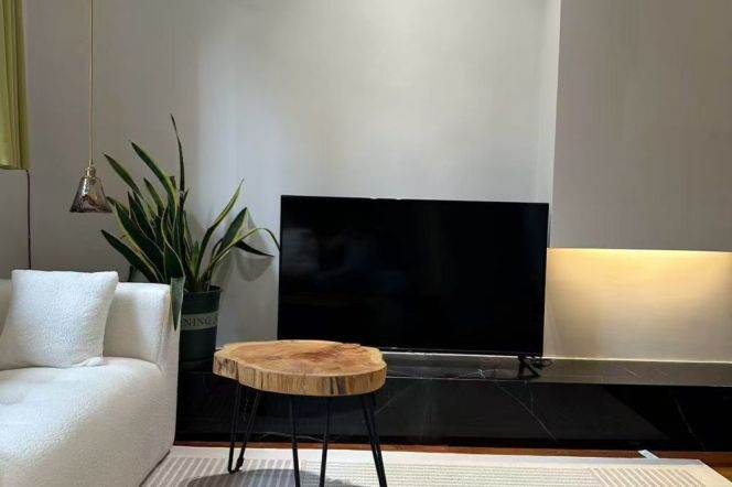 Well-Located 1BR-Jiashan Road
