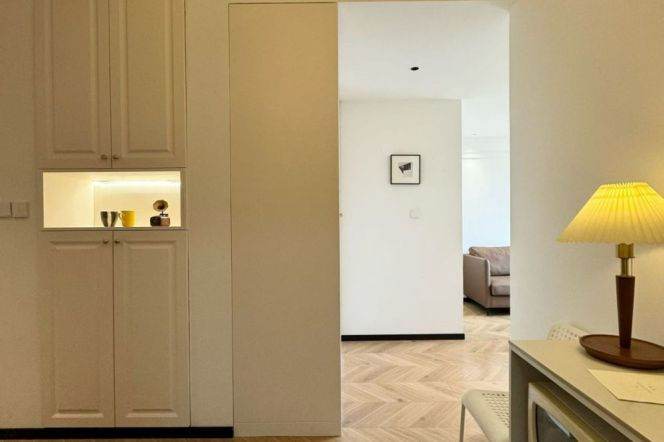 Highrise 1BR | 0 distance to Wuning rd L13/14 ,Newly 1Br ,Elevator,7.2K