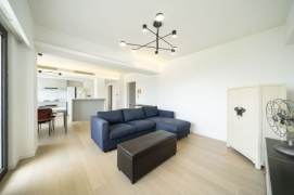 High-rise 3br/2bt Balcony Flat beside Civilization Plaza