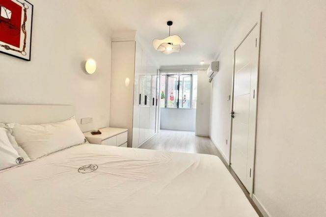 1BR | Anshun Road | 7 mins to Line 3/4/10 Hongqiao Road Station
