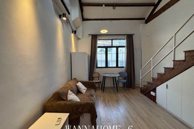 8K+Private Terrace+Duplex 1Bdr 1Bath Apt+ L1+9+11 XuJia Hui+Large Storage+Good View