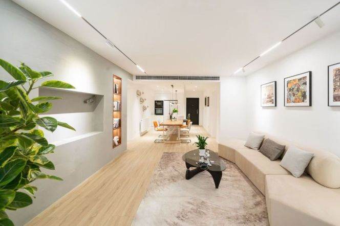 Spacious 3br/2bt Flat in Yanping Road