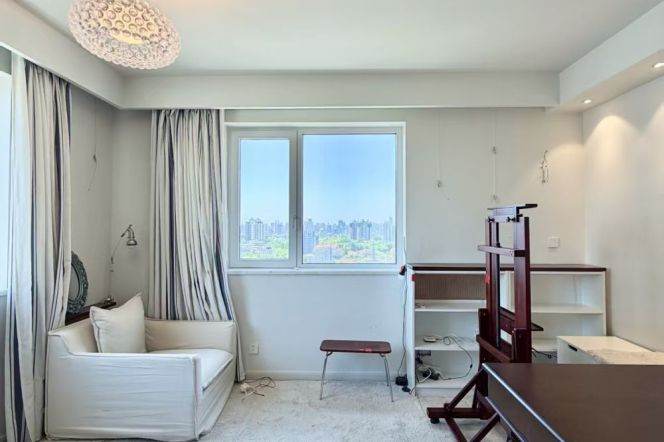 Great view 170sqm 3Br +Balcony @iapm& L1/10/12 