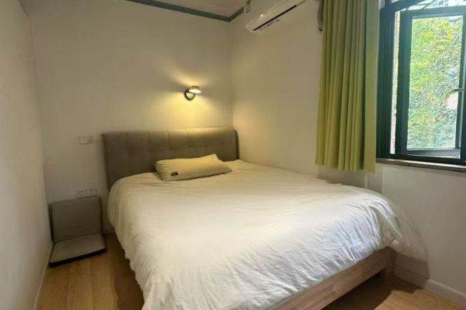 Well-Located 1BR-Jiashan Road