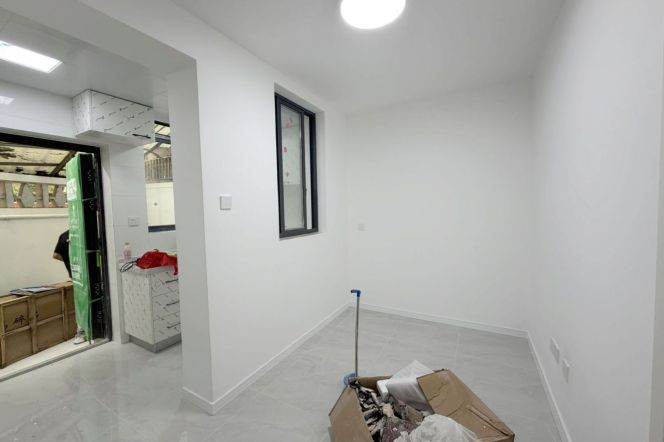 Valuable/Brandnew Yongjia/Xiangyang Rd 2BR with Patio 11.2K 