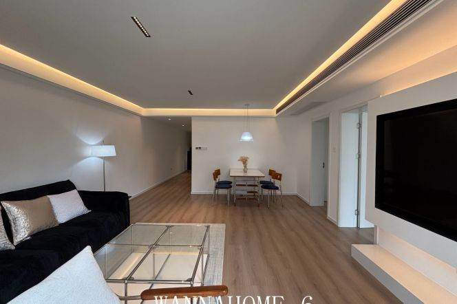 Spacious&Fabulous 2Bdr 1Bath Apt+L13+14 Wu Ning Rd+Great Compound+Big Kitchen+Floor Heating