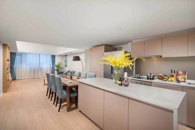 Citadines exquisite 2br serviced apt in Changning nr L2,11