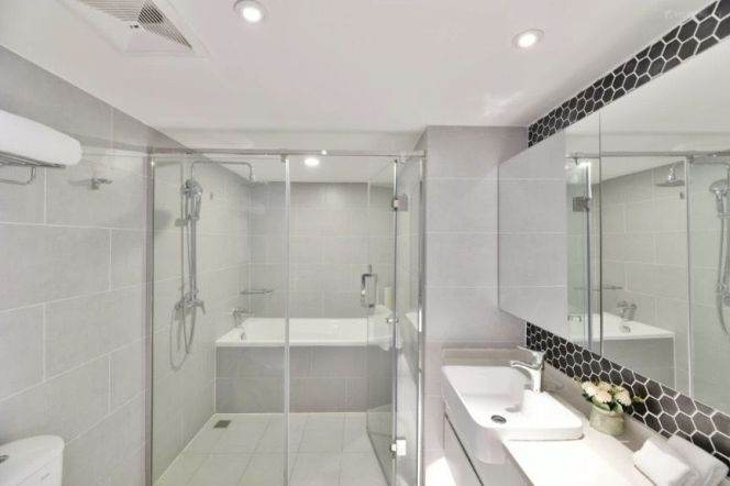 Citadines studio serviced apt in Changning nr L2,11