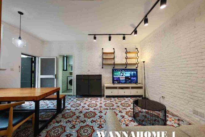 Modern&Spacious&Bright 1Bdr 1Bath Apt+ Jing An Temple+Enough Storage