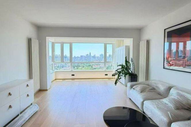modern big 3brs floor heating modern furniture near Wu kang road 