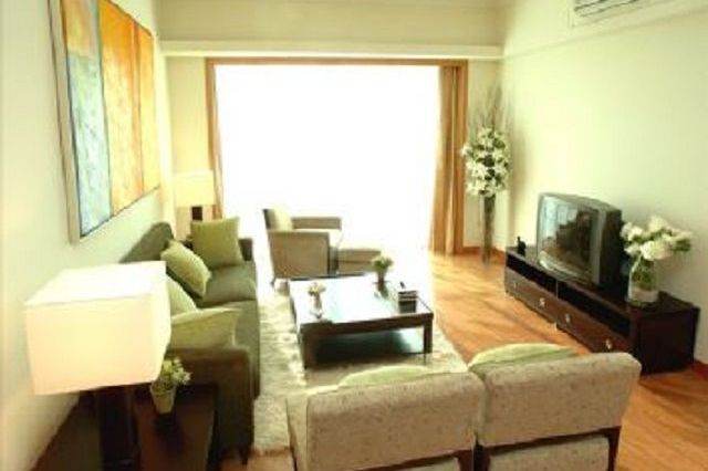 Arcadia exquisite 2br serviced apt in Xujiahui nr L1,9,11