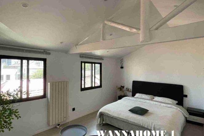 Spacious&Bright 1Bdr 1Bath Apt+3F Walk Up+West Nanjing Rd CBD+Open Balcony+Great View