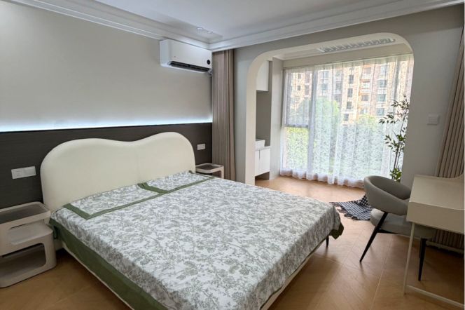 Beixinjing/charming 2br 2lr/elevator/big living room/bright room,@L2
