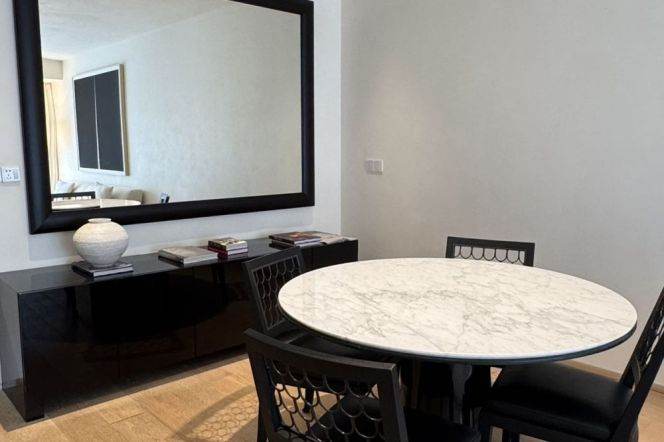 modern big 2brs floor heating modern furniture in central Xujiahui 