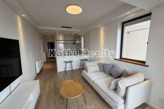 Beautiful 1BR APT wall heating Changshu rd 11k 