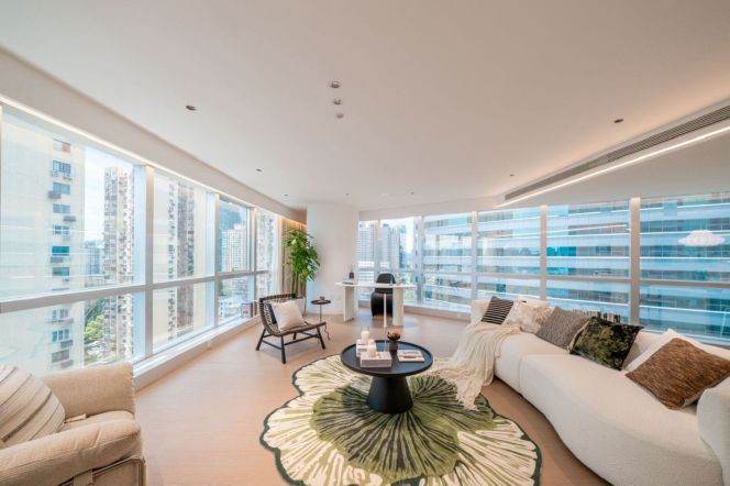 Brand-New Luxury 1BR 130m² in Riverdale/Century Avenue