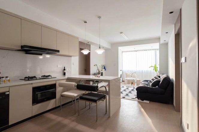 Elegant 2+1BR Elevator Apt nr Jiaotong University Station