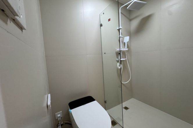 Huangpu 140 sqm 3 br stylish Apt &floor heating &parking 17K