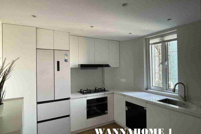 Spacious&Modern&Bright 2Bdrs 1Bath Apt+L2/11 Jiang Su Rd+L14 Wu Ding Rd+Stunning View