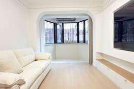 zhongshan park modern 1BR/big living room@L2/3/4