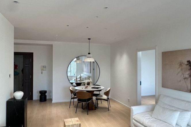 yishan rd elevator 2BR/big living room@L3/4/9