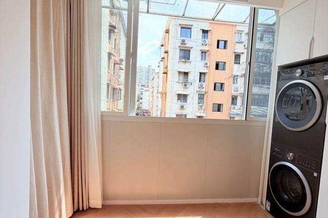 zhongshan park brand new 1BR/big living room@L2/3/4