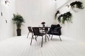 Big terrace one bedroom apt with oven @ Line4 West Yan'an Rd