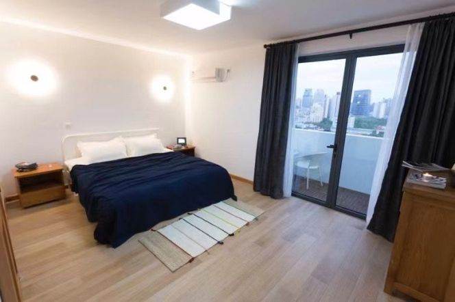 3BR 2BA 160m² High-Floor next to Wukang Mansion w/Balcony+Skyline Views