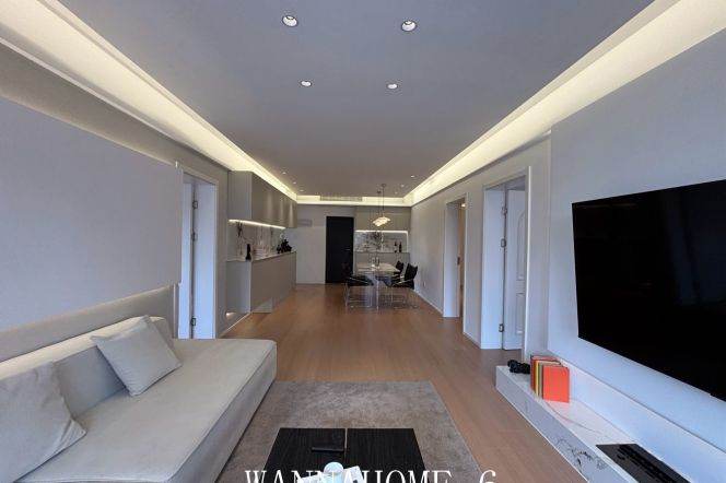Spacious&Modern&Bright 3Bdrs 2Baths Apt+Open Balcony+L7 Chang Ping Rd+Floor Heating+Nice View