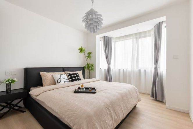 Changping Rd modern 2Br wt lift,balcony,floor heating