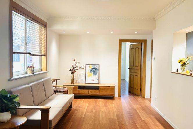 Columbia Circle - 2BR/Living Room, 95 sqm L10/11/L3/4