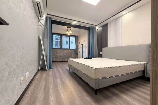 beixinjing rd 1BR/living room@L2