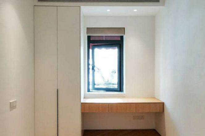 Yuyuan rd 160 sqm 3 br bright Apt &floor heating 23K