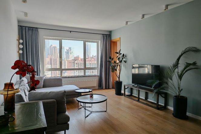 West Nanjing rd,City Castle modern 2BR 2Bt wt balcony,heating