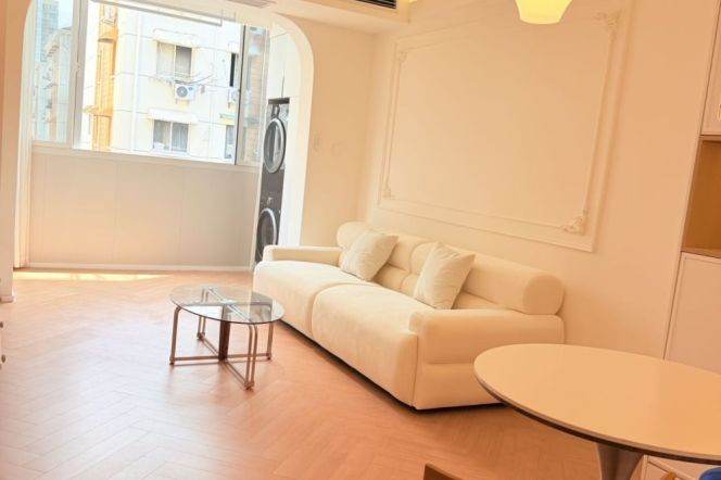 zhongshan park brand new 1BR/big living room@L2/3/4