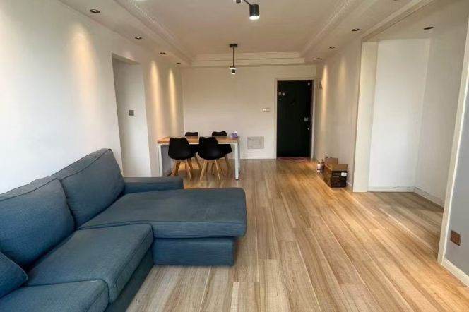 2 Brs, 1 Living room, Floor heating/Oven/Parking lot, 110 sqm @ Changping metro L7