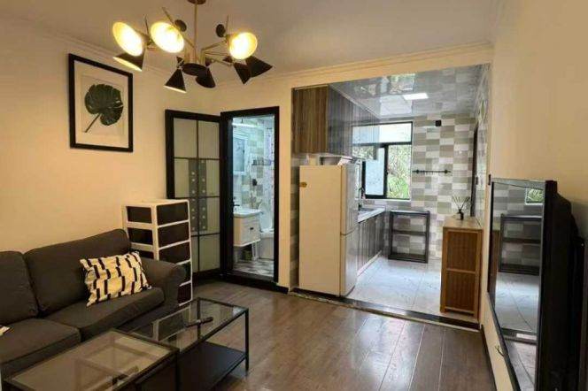 changping rd 1br/big living room@L7/14